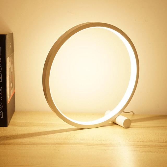 Abajur de Mesa LED para Quarto / Sala / Leitura. - Lojas Baumani